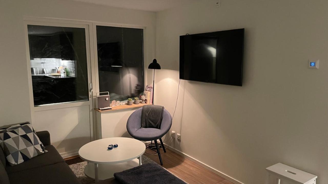 Areskutans Laegenhet Med Laddning Foer Bil 22Kw Husa Exterior foto
