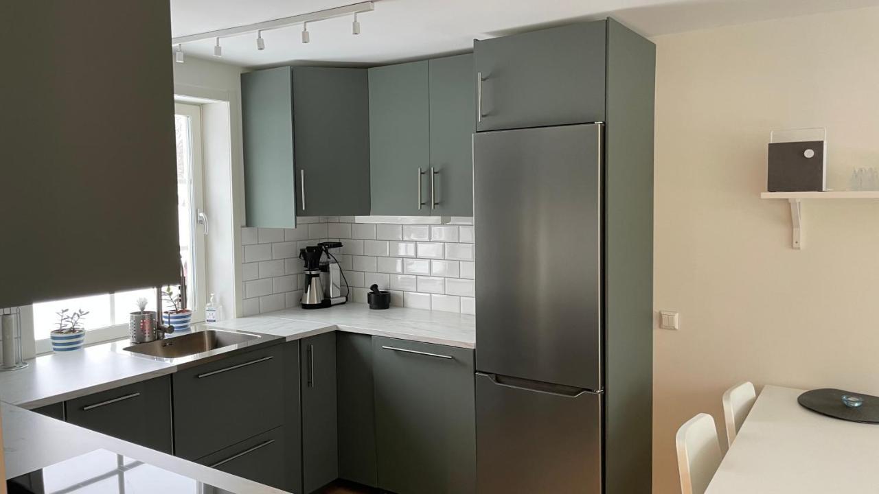 Areskutans Laegenhet Med Laddning Foer Bil 22Kw Husa Exterior foto