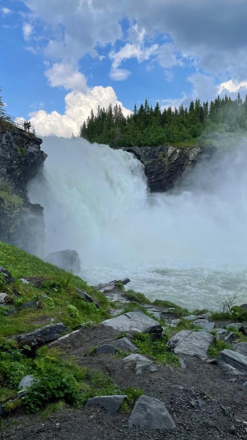 Areskutans Laegenhet Med Laddning Foer Bil 22Kw Husa Exterior foto